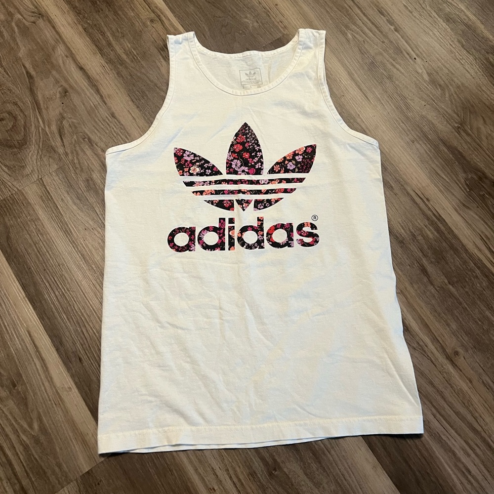Preowned• Adidas Floral Trefoil Women’s Tank